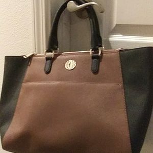 DKNY tote